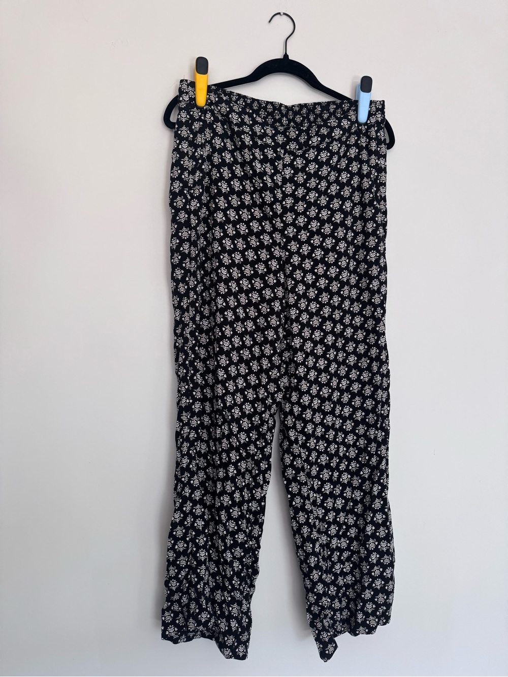 Old Navy Black Floral Wide-Leg Pants